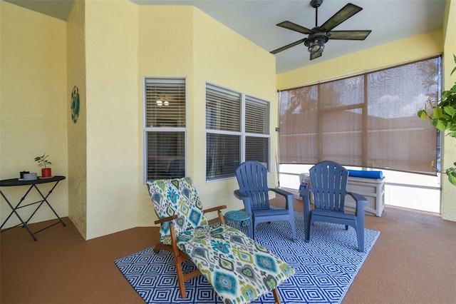 10306 Shalimar Wood Dr, Thonotosassa, FL 33592 - view of patio with ceiling fan