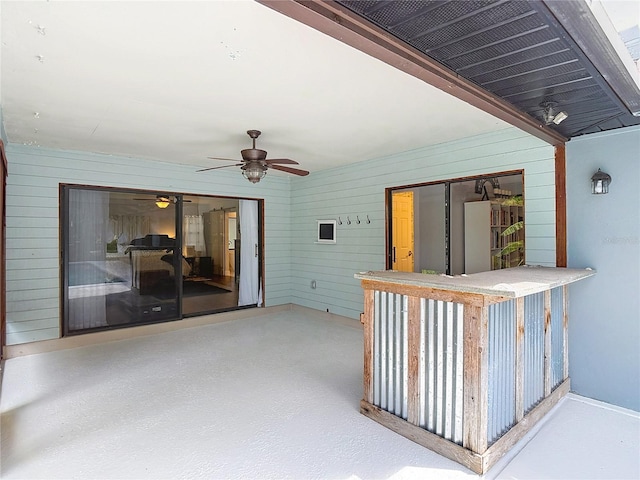 1014 Sylvia Ln, Tampa, FL 33613 - view of patio featuring ceiling fan