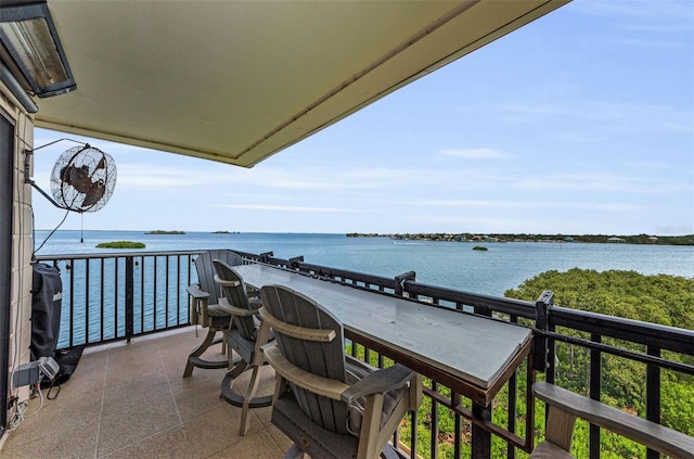 2700 Bayshore Blvd Unit 11405, Dunedin, FL 34698 - balcony featuring a water view