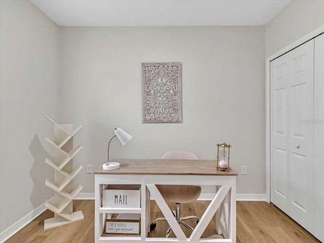 12428 Chaya Ct, Spring Hill, FL 34610 - office space featuring wood finished floors and baseboards