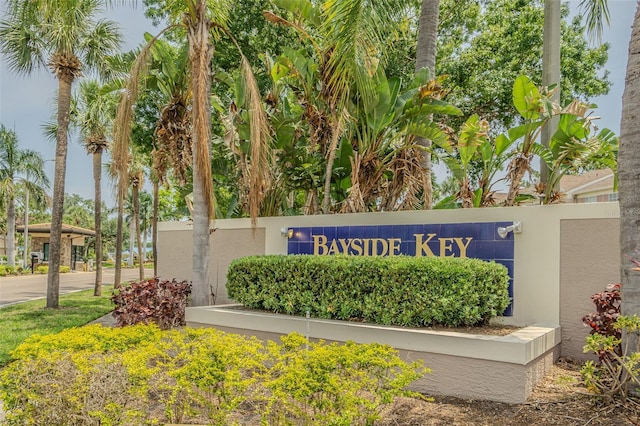 6229 Bayside Key Dr, Tampa, FL 33615 - view of community sign
