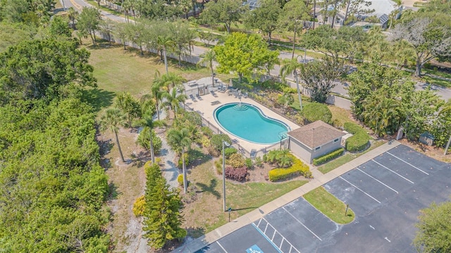 6229 Bayside Key Dr, Tampa, FL 33615 - drone / aerial view of a pool