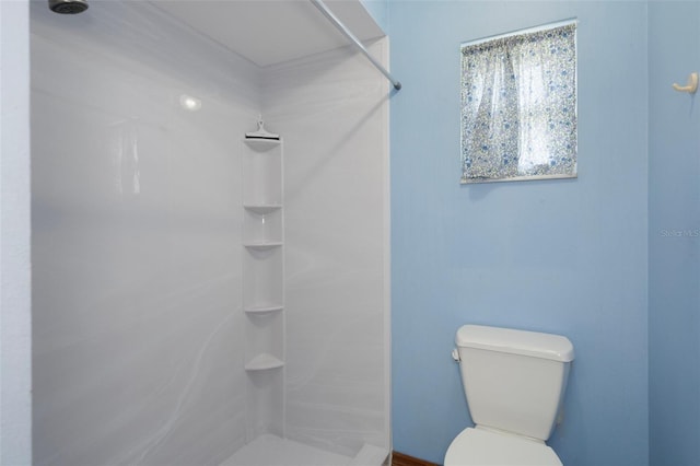 8332 Berkeley Manor Blvd, Spring Hill, FL 34606 - full bathroom featuring a shower and toilet