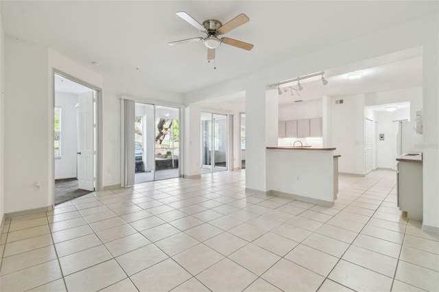5052 Sunridge Palms Dr Unit 102, Tampa, FL 33617 - photo 3