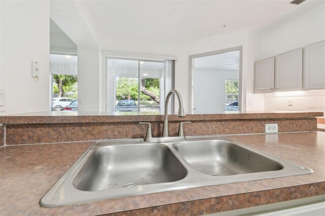5052 Sunridge Palms Dr Unit 102, Tampa, FL 33617 - photo 15