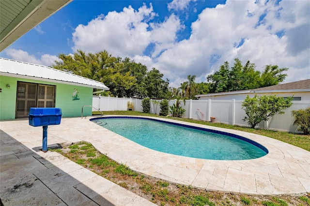 1022 Greenbriar Dr, Brandon, FL 33511 - view of pool featuring a patio and a fenced backyard