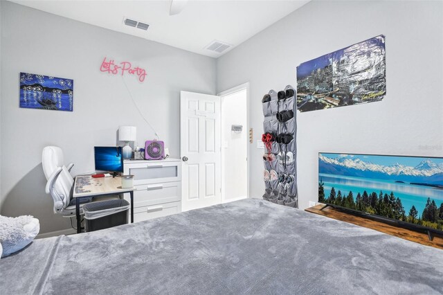 229 St Thomas Dr, Mulberry, FL 33860 - bedroom with a ceiling fan and carpet floors