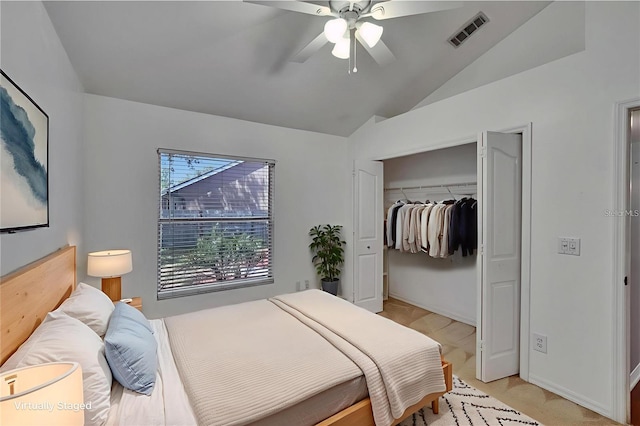 4418 River Overlook Dr, Valrico, FL 33596 - bedroom with vaulted ceiling, a closet, and a ceiling fan