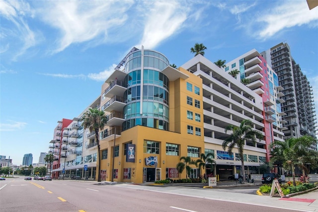 1120 E Kennedy Blvd Unit 1512, Tampa, FL 33602 - view of apartment building / complex