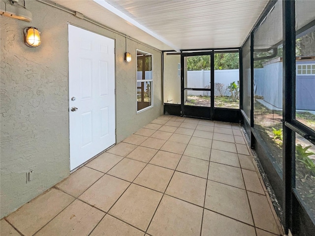 8812 Bayaud Dr, Tampa, FL 33626 - view of unfurnished sunroom