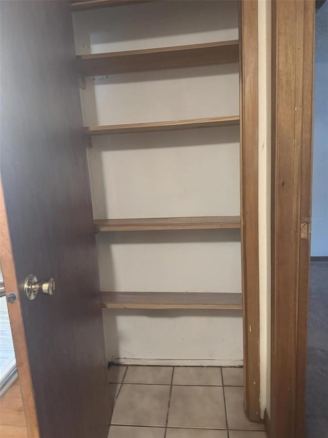 2220 Woods Trl, Lakeland, FL 33809 - view of closet