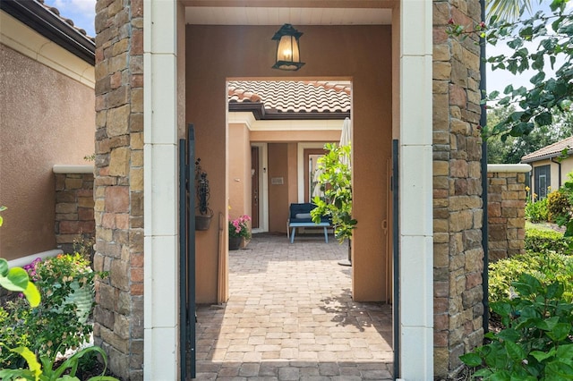 12672 Fontana Loop, Bradenton, FL 34211 - entrance to property featuring stucco siding