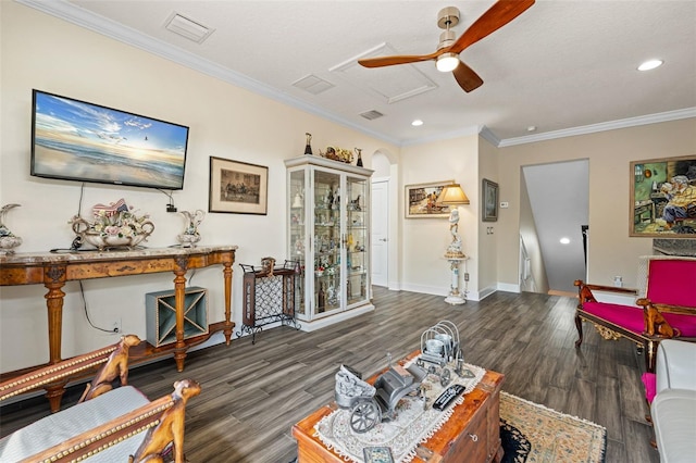 12672 Fontana Loop, Bradenton, FL 34211 - living area with wood finished floors, crown molding, ceiling fan, baseboards, and recessed lighting