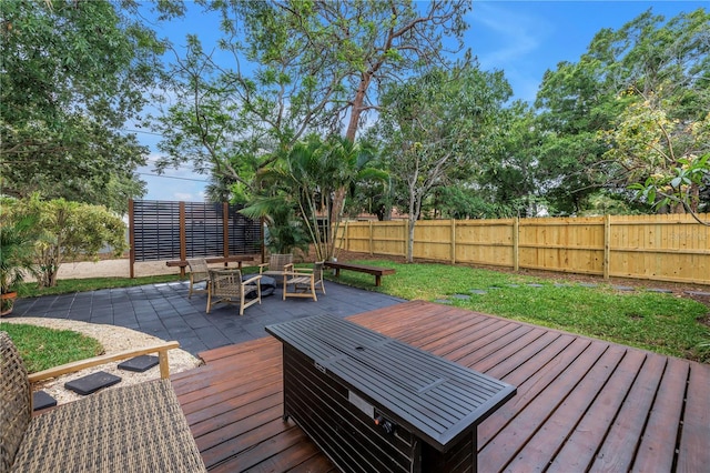 300 33rd Ave N, Saint Petersburg, FL 33704 - view of deck
