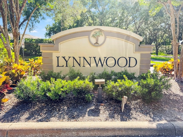 5160 Loquat Ct, Palm Harbor, FL 34685 - view of community sign