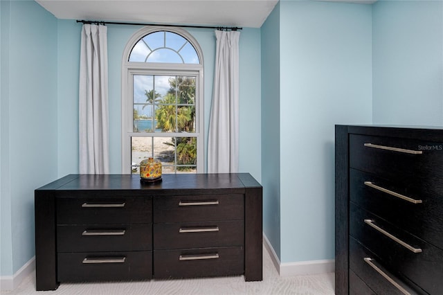405 8th Ave N, Tierra Verde, FL 33715 - detailed view of baseboards