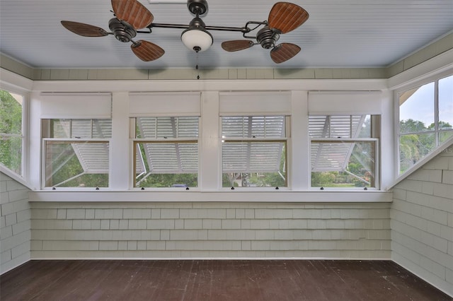 1825 2nd St S, Saint Petersburg, FL 33705 - view of unfurnished sunroom