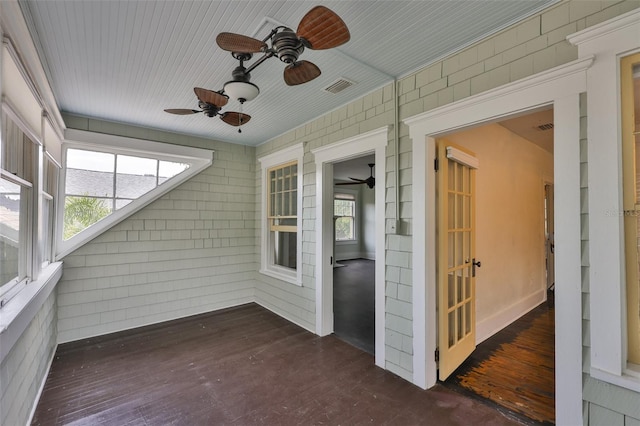 1825 2nd St S, Saint Petersburg, FL 33705 - photo 45