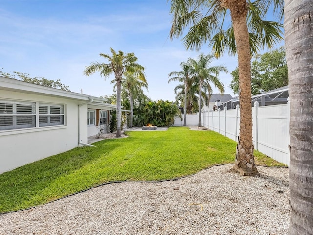 2016 Cove Dr, Largo, FL 33774 - view of yard