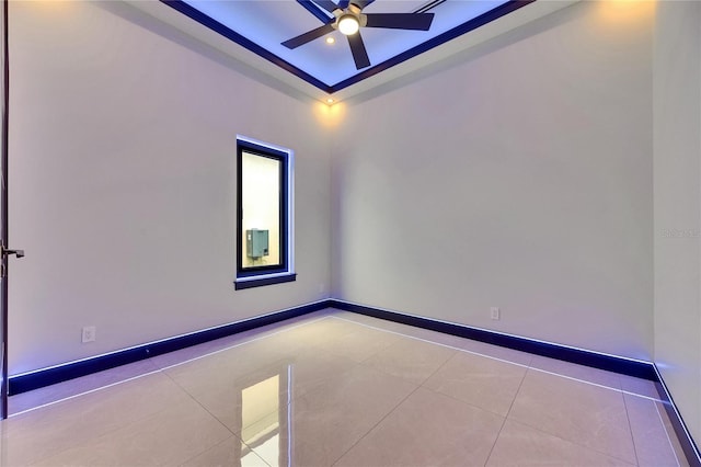 6534 Simone Shores Cir, Apollo Beach, FL 33572 - unfurnished room with ceiling fan, tile patterned flooring, and baseboards