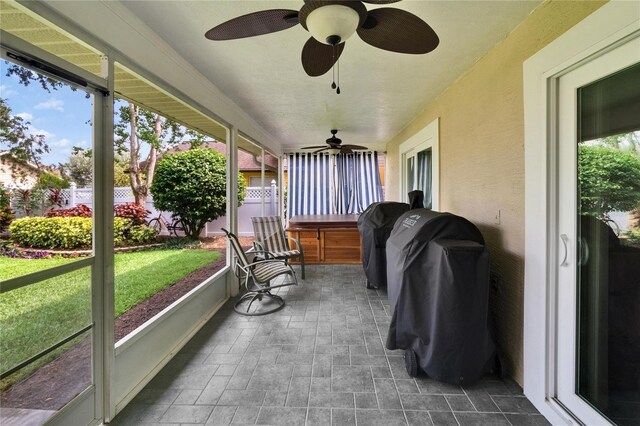 905 Balsamina Dr, Brandon, FL 33510 - sunroom with a hot tub and a ceiling fan