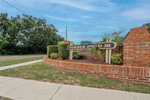 905 Balsamina Dr, Brandon, FL 33510 - view of community / neighborhood sign
