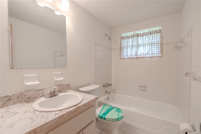 12220 Twin Branch Acres Rd, Tampa, FL 33626 - bathroom featuring toilet, tub / shower combination, vanity, and a textured ceiling