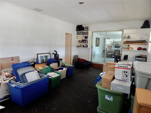 10308 Fore Dr, Tampa, FL 33612 - view of storage room