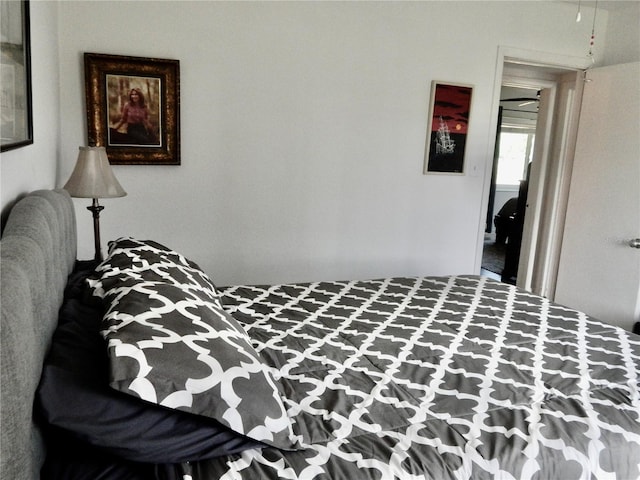 10308 Fore Dr, Tampa, FL 33612 - view of bedroom