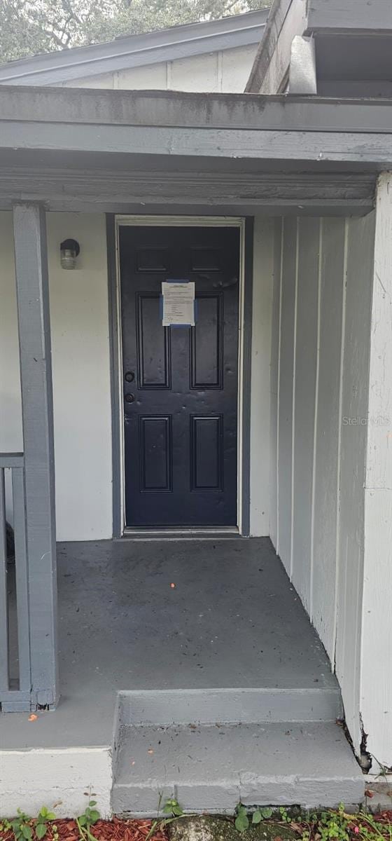 9307 N 16th St, Tampa, FL 33612 - entrance to property with a porch