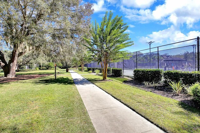 5401 Match Point Pl, Lithia, FL 33547 - view of community with a tennis court
