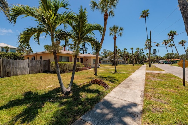 3111 S De Bazan Ave, St Pete Beach, FL 33706 - view of yard