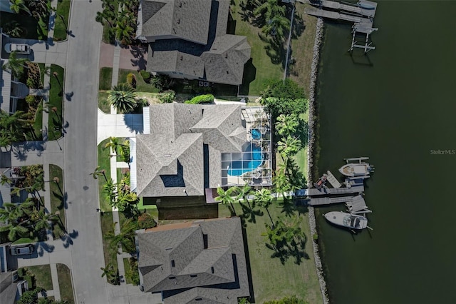 5225 Brighton Shore Dr, Apollo Beach, FL 33572 - aerial view of a large body of water and a pool