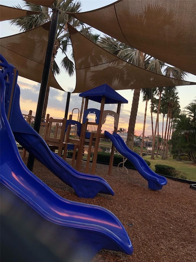 5225 Brighton Shore Dr, Apollo Beach, FL 33572 - view of playground at dusk