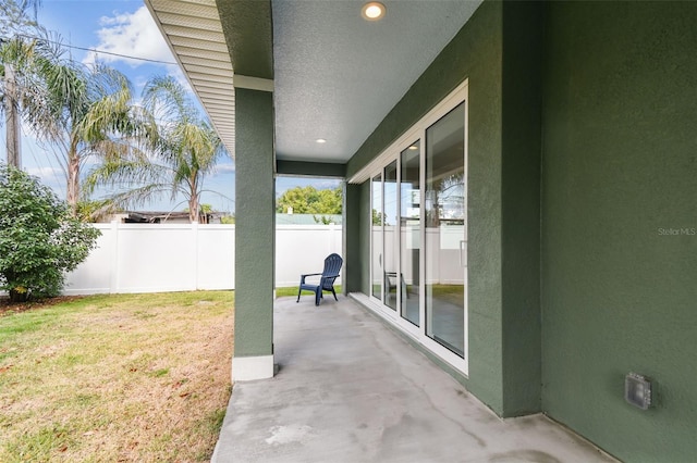 511 Roanoke St, Dunedin, FL 34698 - view of patio / terrace