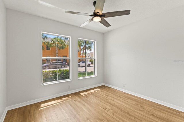 2032 Sunset Meadow Dr, Clearwater, FL 33763 - photo 18