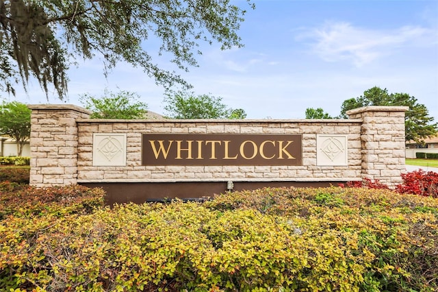 31108 Whitlock Dr, Wesley Chapel, FL 33543 - view of community / neighborhood sign