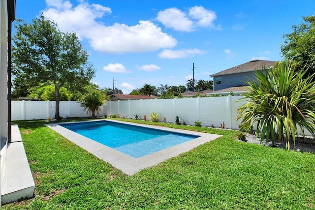 908 W Fribley St, Tampa, FL 33603 - view of swimming pool