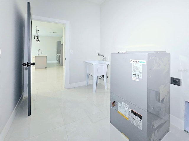 3115 52nd St W, Lehigh Acres, FL 33971 - utility room featuring a sink