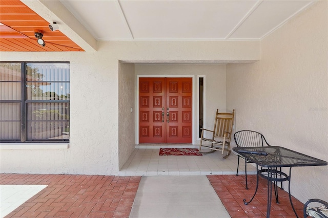 14168 Fennsbury Dr, Tampa, FL 33624 - entrance to property with stucco siding