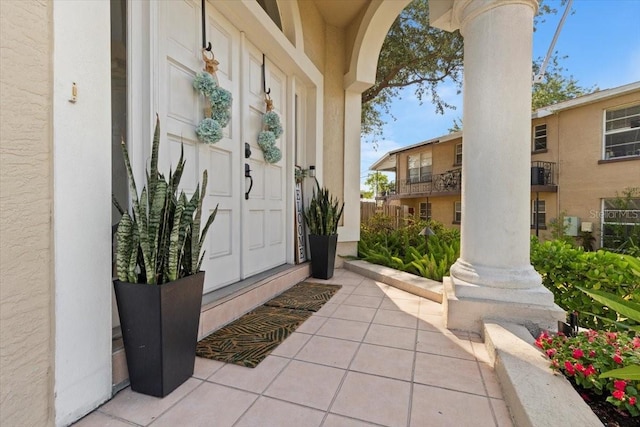 230 Columbia Dr, Tampa, FL 33606 - view of exterior entry