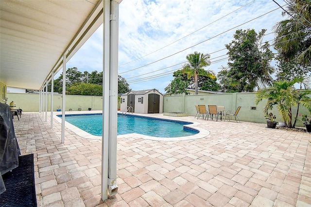 5672 62nd Way N, Saint Petersburg, FL 33709 - photo 30