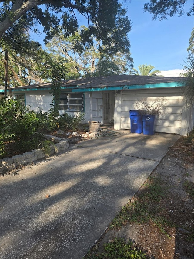 1831 Pasadena Dr, Dunedin, FL 34698 - view of front of house with driveway