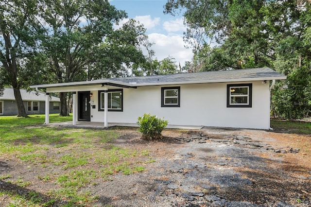 2220 3rd Ave E, Bradenton, FL 34208 - single story home with stucco siding