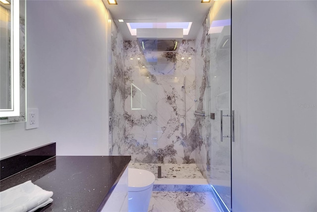 6522 Simone Shores Cir, Apollo Beach, FL 33572 - full bath featuring a marble finish shower, marble look tile flooring, toilet, and vanity