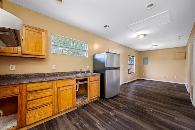 5109 Horton Rd, Plant City, FL 33567 - kitchen featuring freestanding refrigerator, ventilation hood, plenty of natural light, and dark countertops