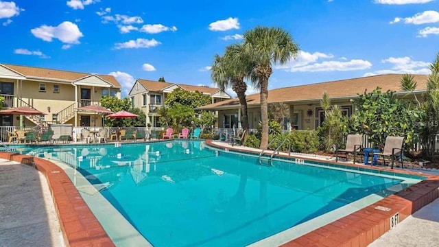 14141 Gulf Blvd Unit 5, Saint Petersburg, FL 33708 - view of community pool