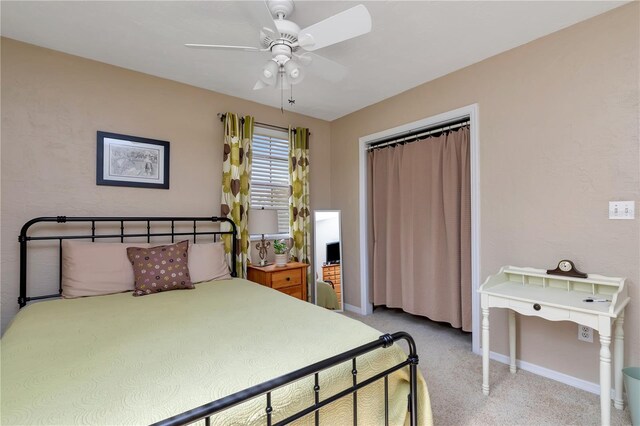 9465 126th Ave, Largo, FL 33773 - carpeted bedroom featuring baseboards and ceiling fan
