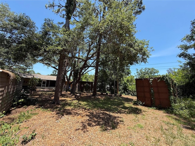 2033 Aaron Pl, Clearwater, FL 33760 - view of yard