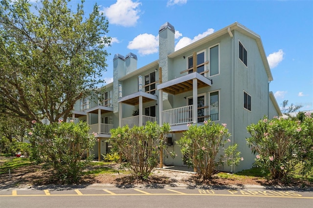 616 Garland Cir, Indian Rocks Beach, FL 33785 - view of building exterior